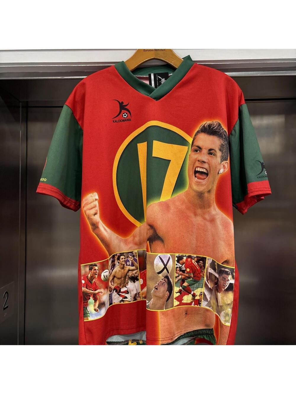 Vintage 00s Kalciomania Ronaldo Portugal Team Jersey